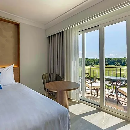 Marriott La Sella Golf & מלון דניה